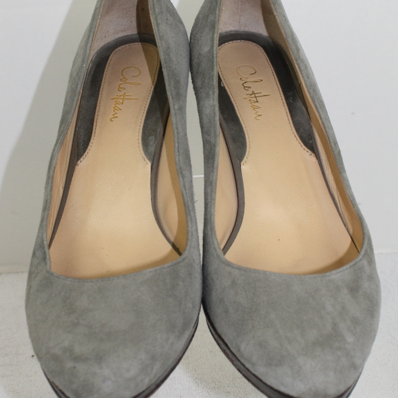Final Price Cole Haan Ladies Suede Pump - Picture 5 of 6
